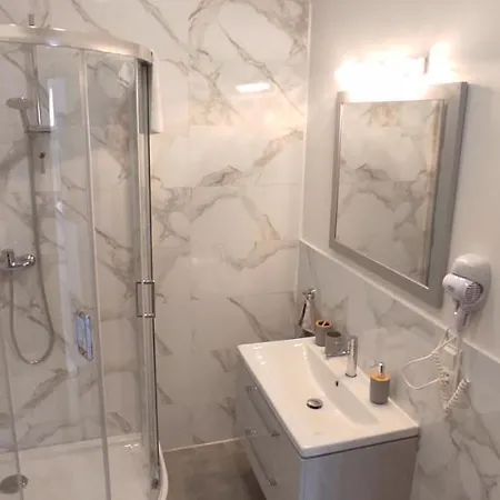 Goscinne I Margaret Kudowa-Zdrój