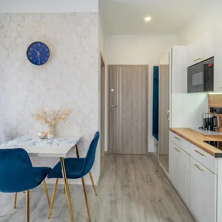 Goscinne I Margaret *