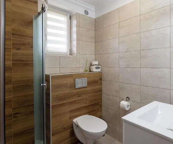 Goscinne I Margaret Rum i privatbostad *