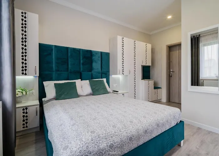 Goscinne I Margaret *